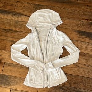 white lululemon define jacket size 0
